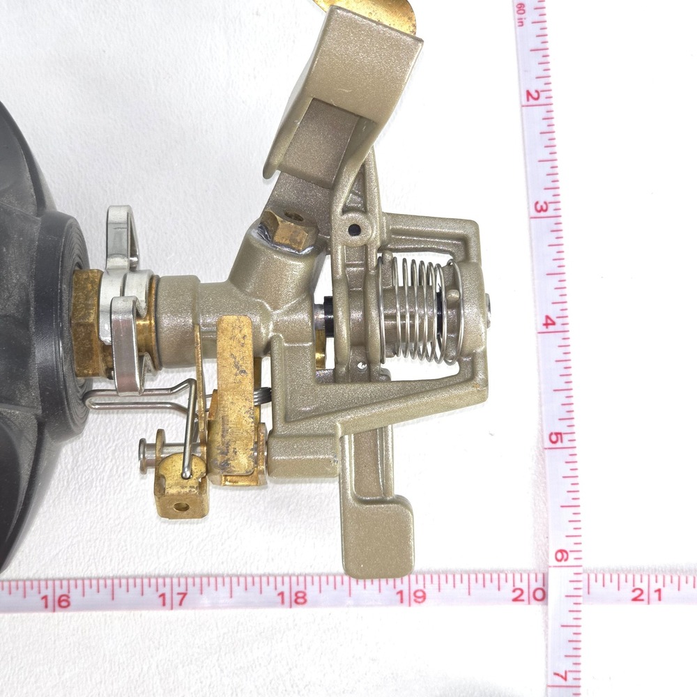 Metal Impact Sprinkler on Tripod Base Adjustable Lawn Garden Watering Stand 40in - Picture 6 of 16